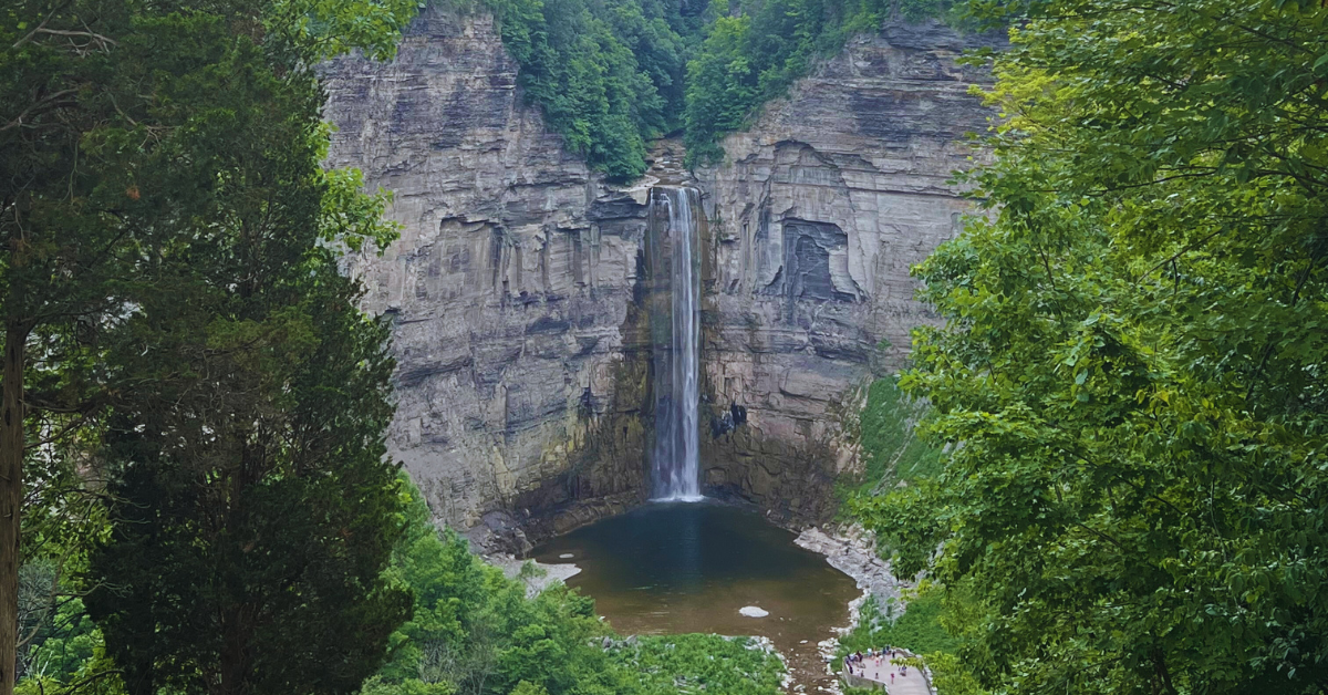 taughannock falls, finger lakes