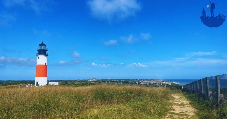 Sconset bluff walk, Sankaty lighthouse